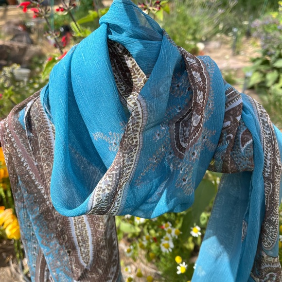 Silk blue and brown scarf - Picture 3 of 8